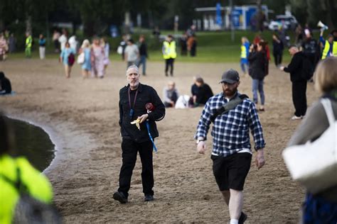 138 106 Imágenes gratis de Chicas Desnudas En La Playa